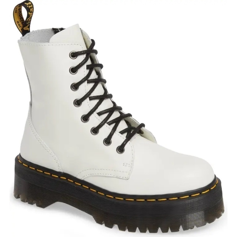 Dr. Martens White Jadon Boots Sz. 6M/7W​​​​​​​​​​​​